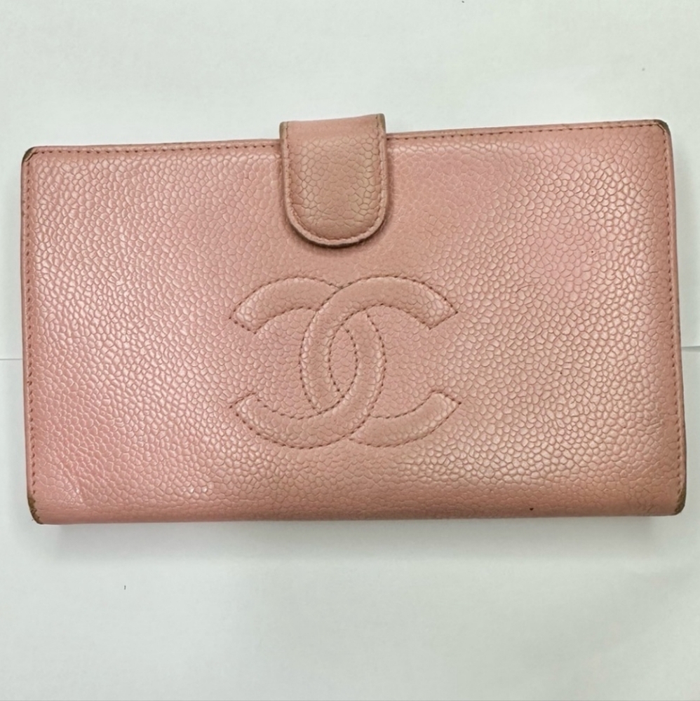 Chanel Cavier bifold